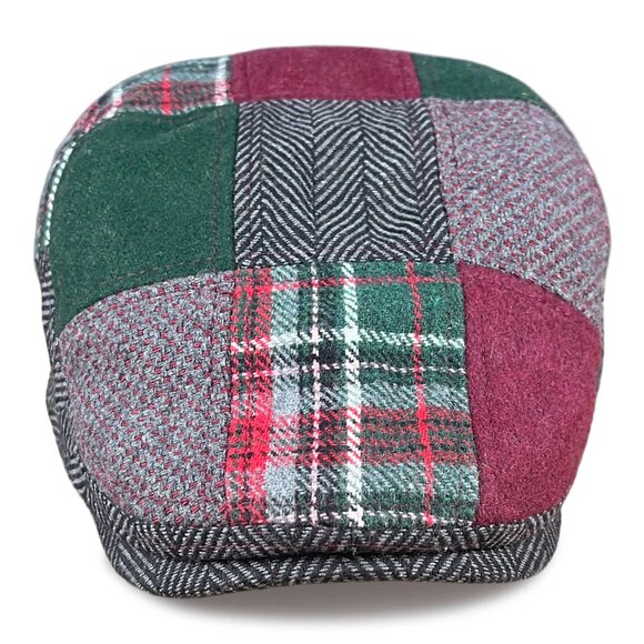 Boston Scally The SCROOGE Christmas Plaid One Panel Cap w/ Pin - M/L - Picture 12 of 14